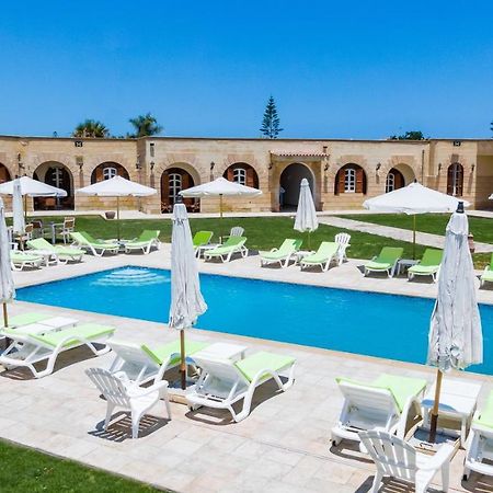 Golden Lake Marina Hotel El Alamein Buitenkant foto
