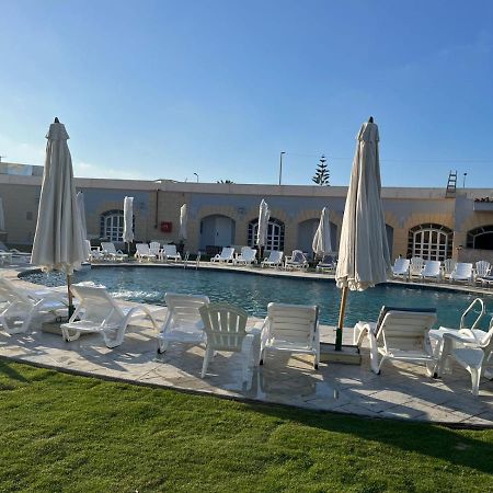 Golden Lake Marina Hotel El Alamein Buitenkant foto