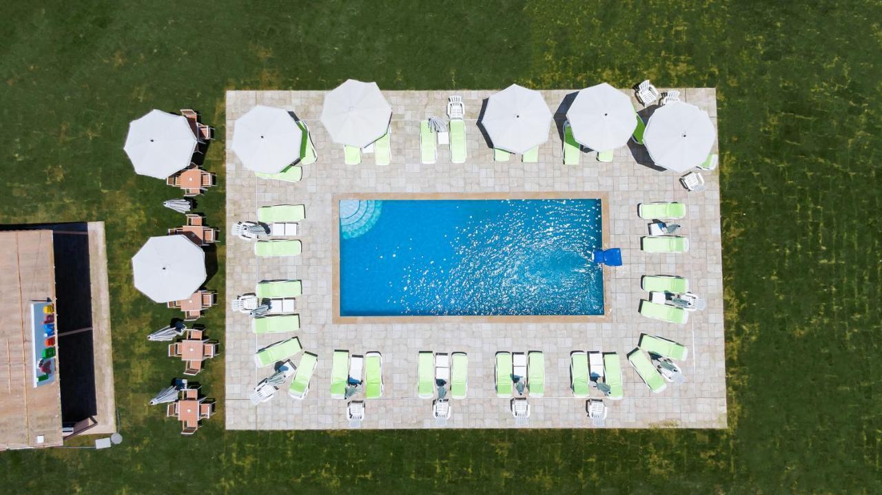 Golden Lake Marina Hotel El Alamein Buitenkant foto