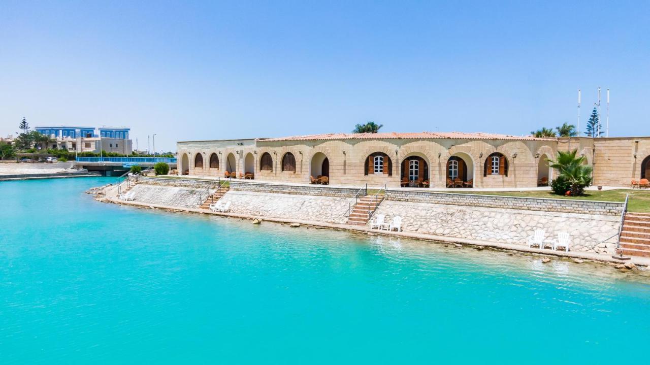 Golden Lake Marina Hotel El Alamein Buitenkant foto