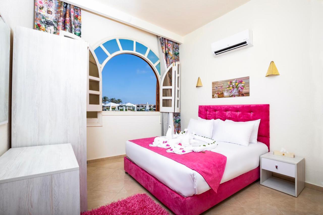 Golden Lake Marina Hotel El Alamein Buitenkant foto