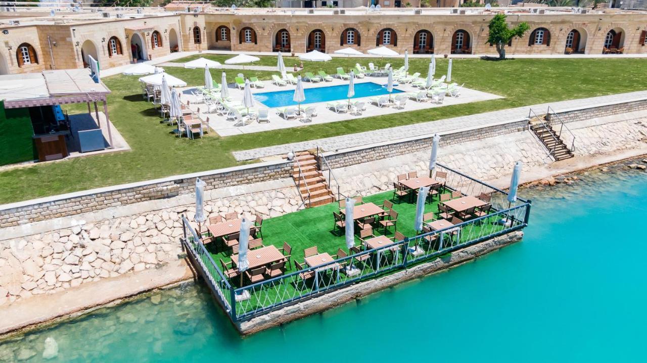 Golden Lake Marina Hotel El Alamein Buitenkant foto